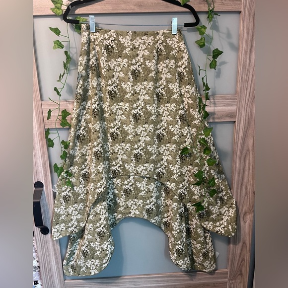 Floral Fairy/Grunge Core Layed Flowy Green Skirt - Picture 1 of 3